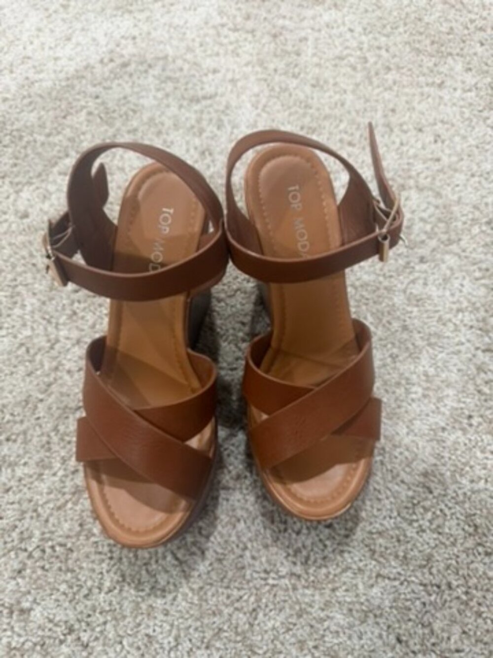 Top Moda Brown Faux Leather Criss Cross Platform Wedge Sandals Size 5